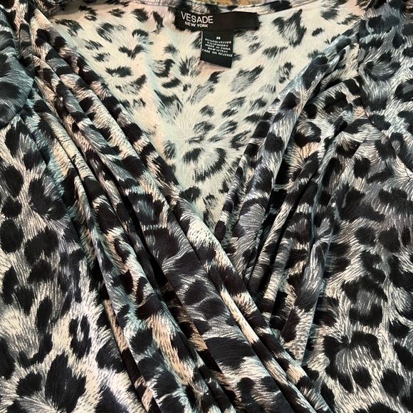 VESADE NEW YORK dress - Picture 7 of 13